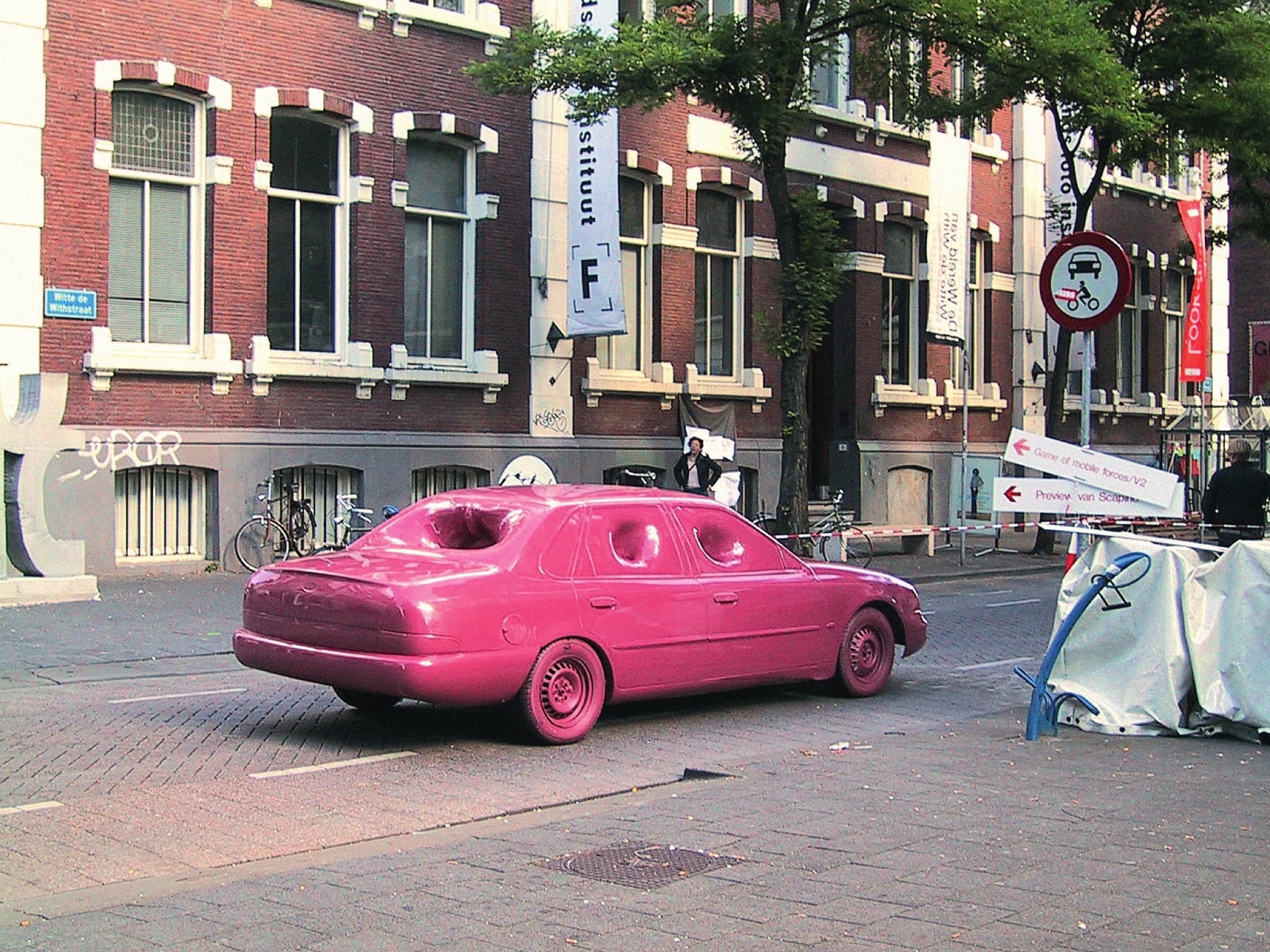 RC Car — gallery image 2