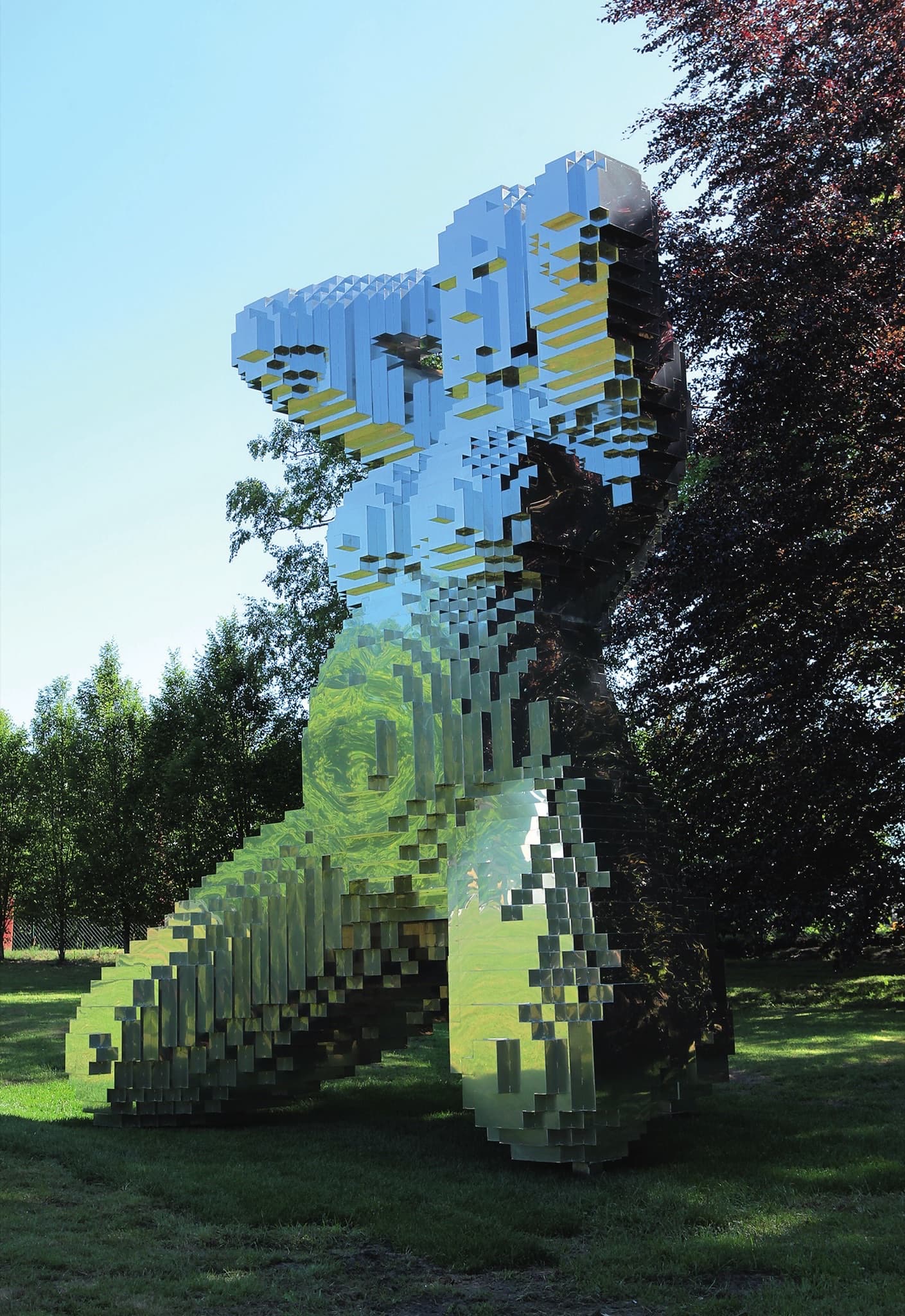 In utero — gallery image 2